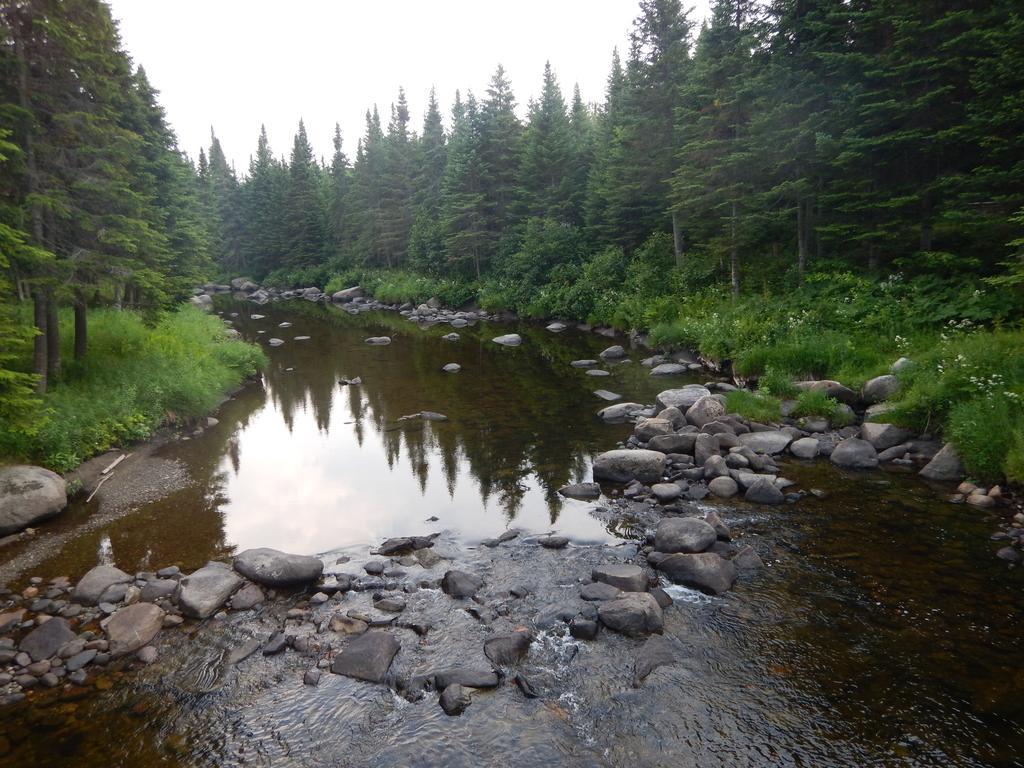Chalet Aux Tipis De La Riviere Sauvage Saint Romain