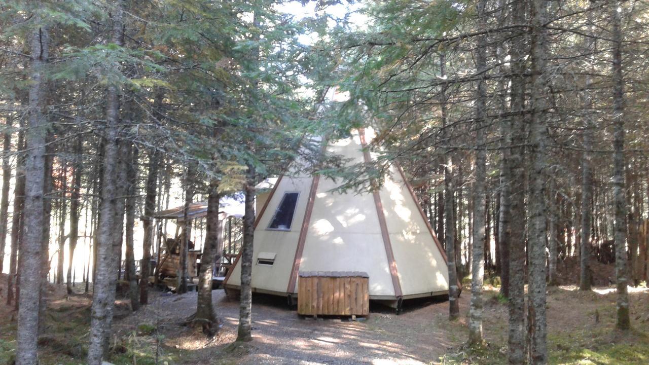 Aux Tipis De La Riviere Sauvage Chalet Saint Romain