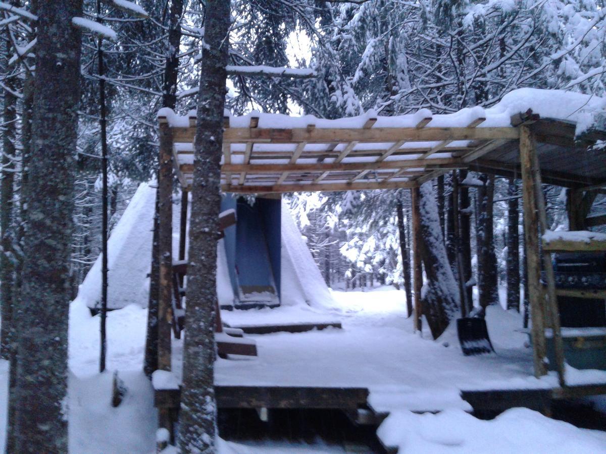Aux Tipis De La Riviere Sauvage * Saint Romain