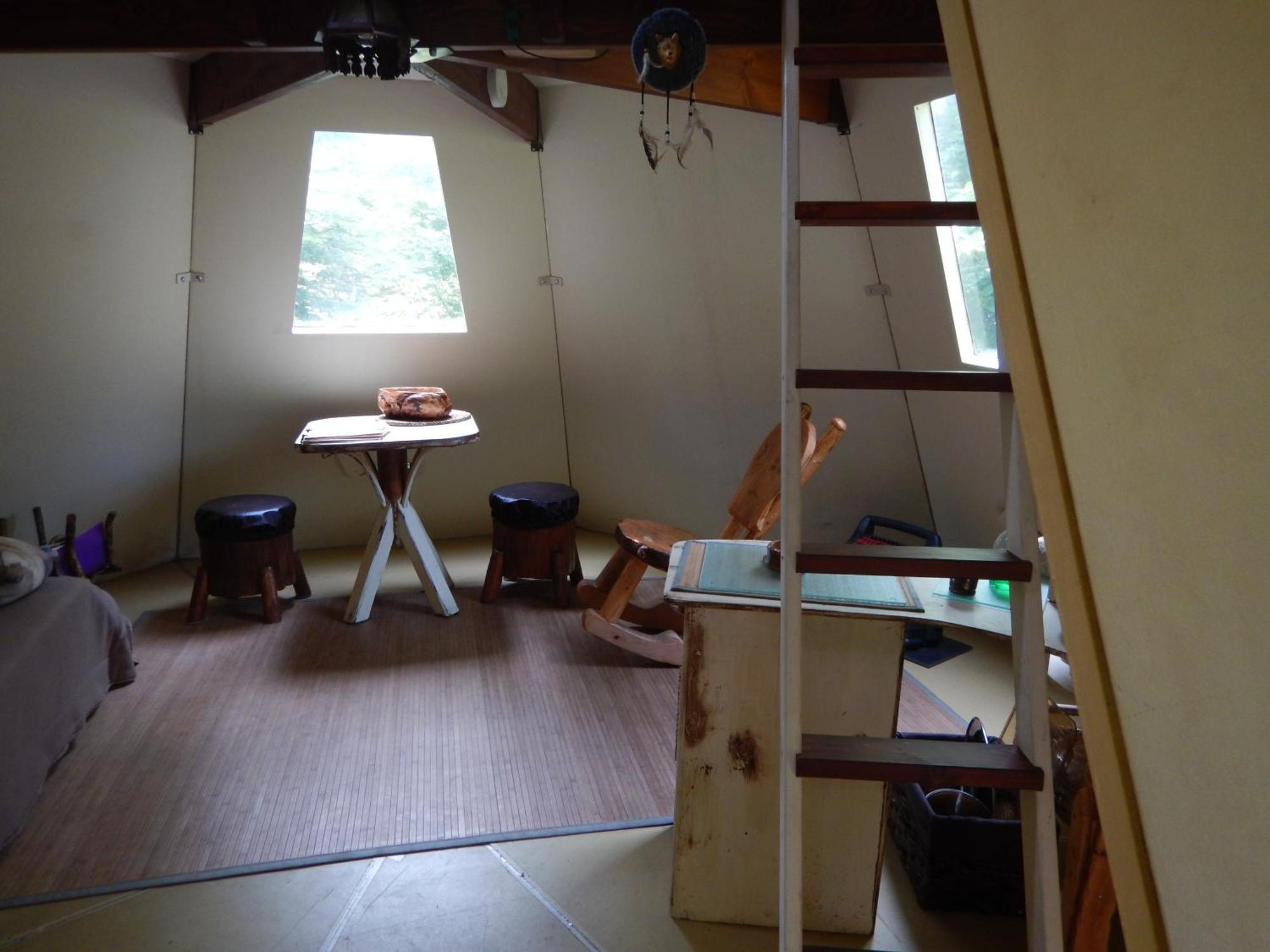 Chalet Aux Tipis De La Rivière Sauvage